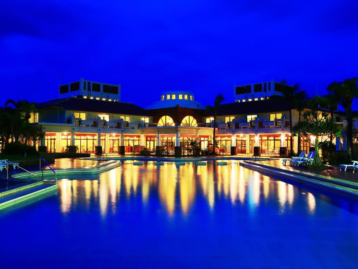 Watermark Hotel Okinawa Kume Island Кумедзіма Екстер'єр фото