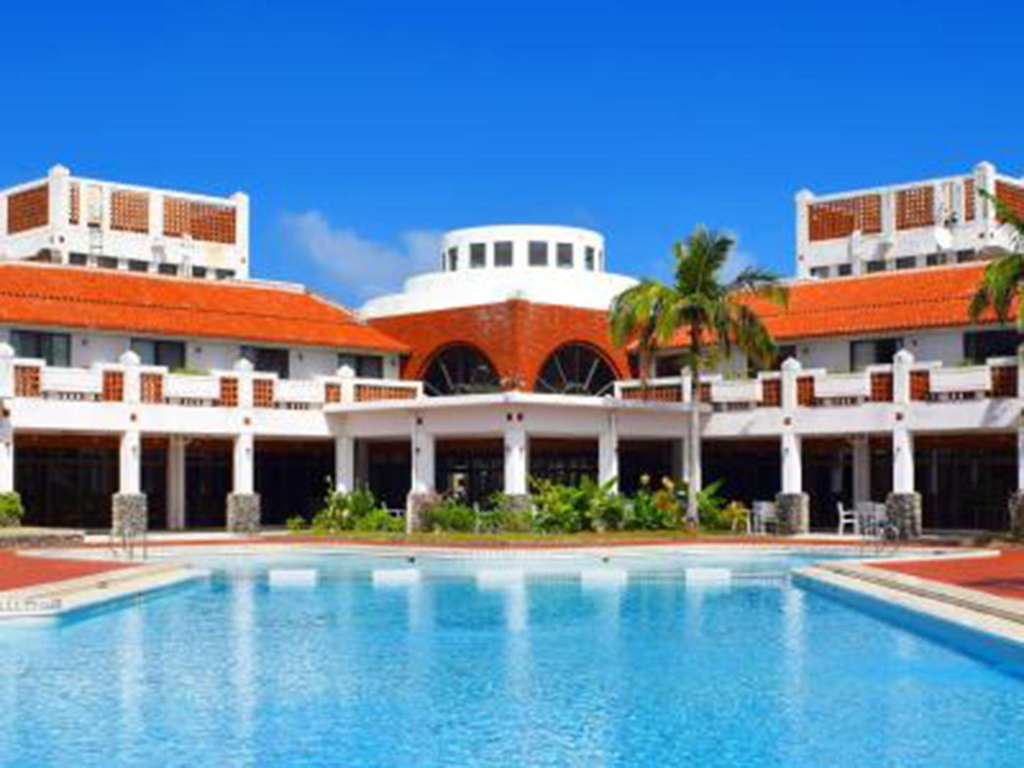 Watermark Hotel Okinawa Kume Island Кумедзіма Екстер'єр фото